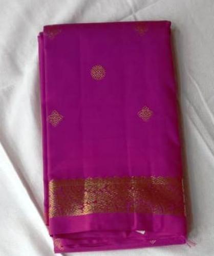 THIRUBHUVANAM PURE ZARI SILK SAREE 550MTS